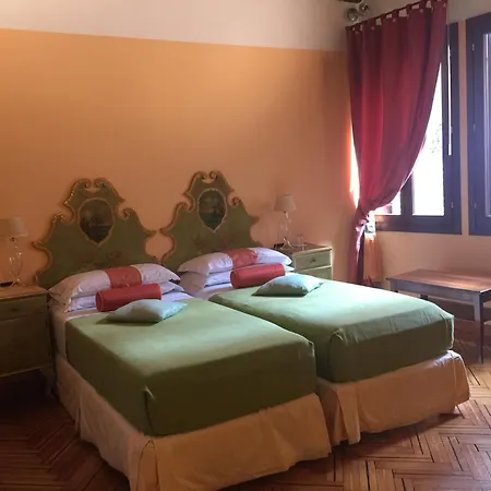 Nocleg ze śniadaniem La Villeggiatura 4*