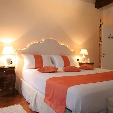 La Villeggiatura Oda ve Kahvaltı 4*