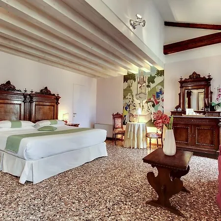 La Villeggiatura البندقية
